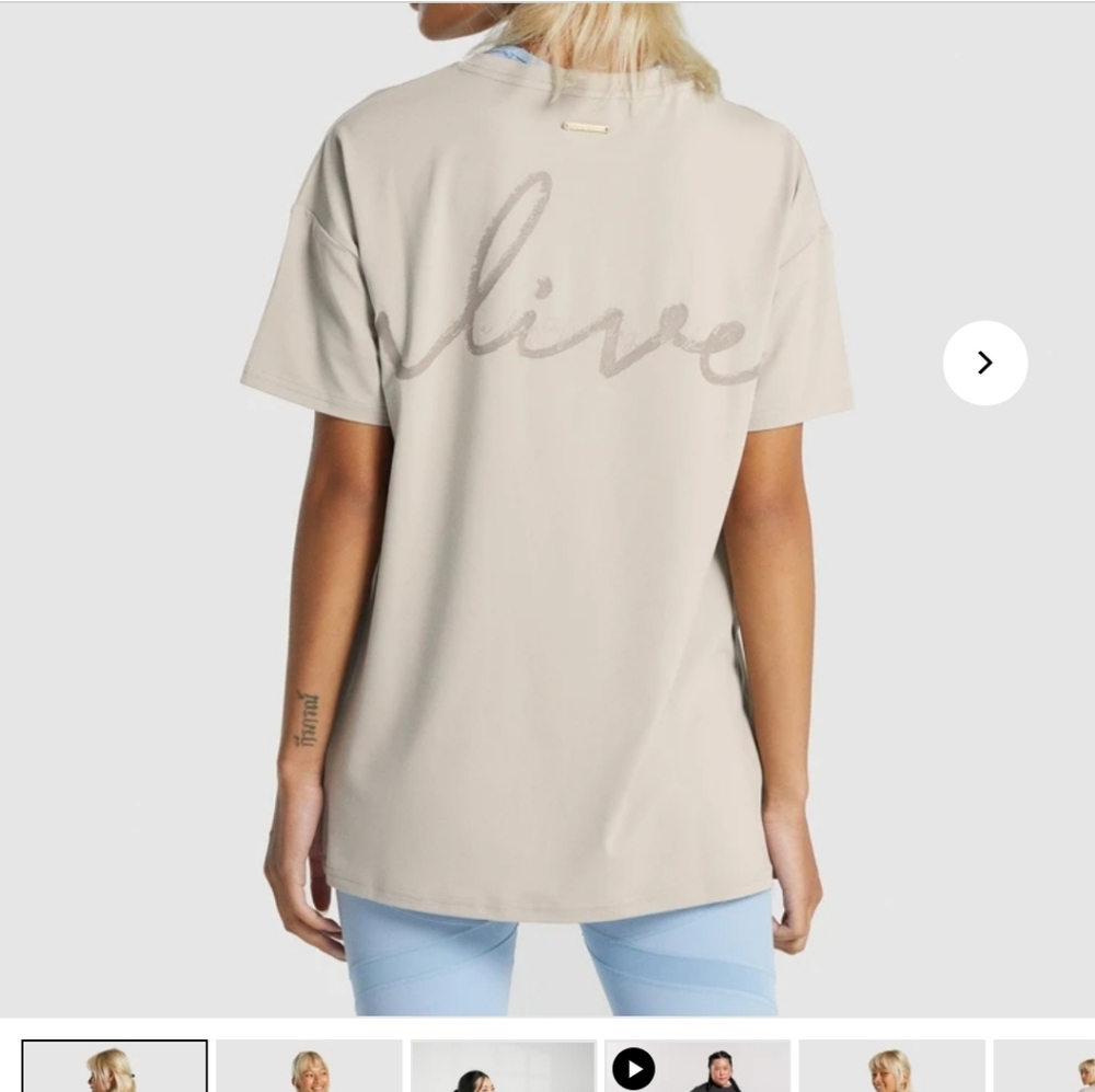 TRADE New Whitney Simmons over sized tee